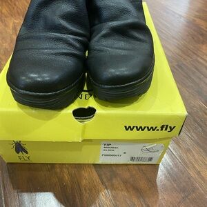 Fly London Black Leather Boots Sz 37